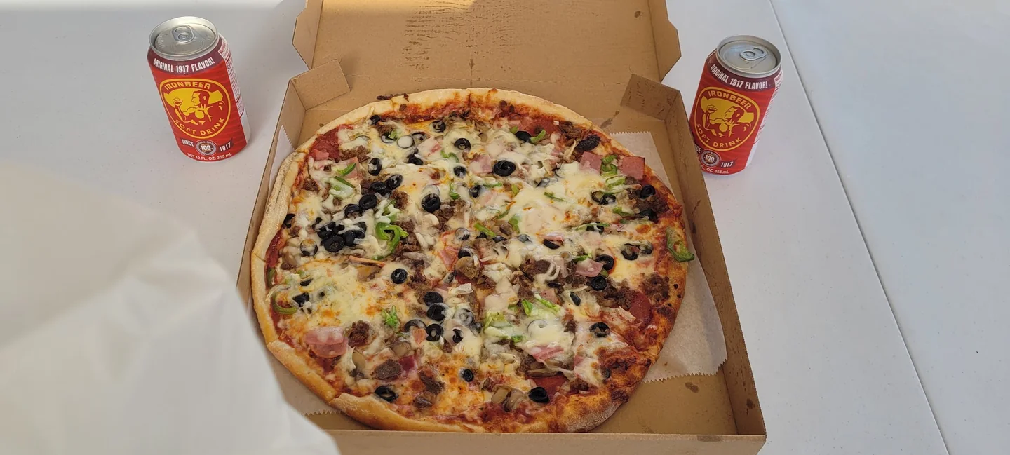 Pizza and drinks